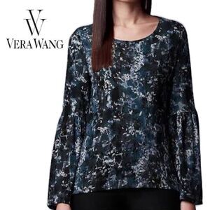 NWT Simply Vera 1x Long bell sleeves, hi-low light weight top